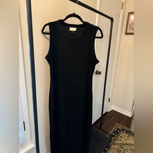Universal Thread Black Ribbed Midi Dress